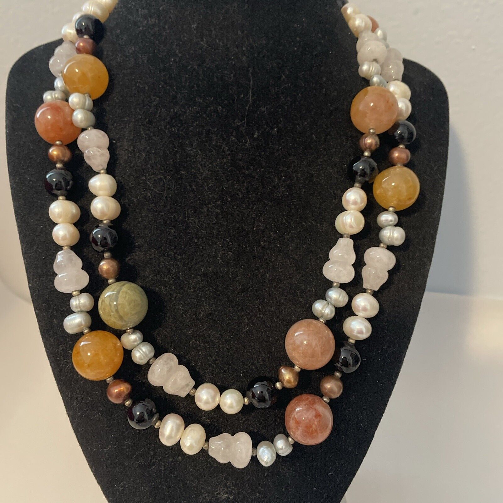 Beautiful Vintage Multi-colored Polished Agate Stone , Pearl Necklace 17”