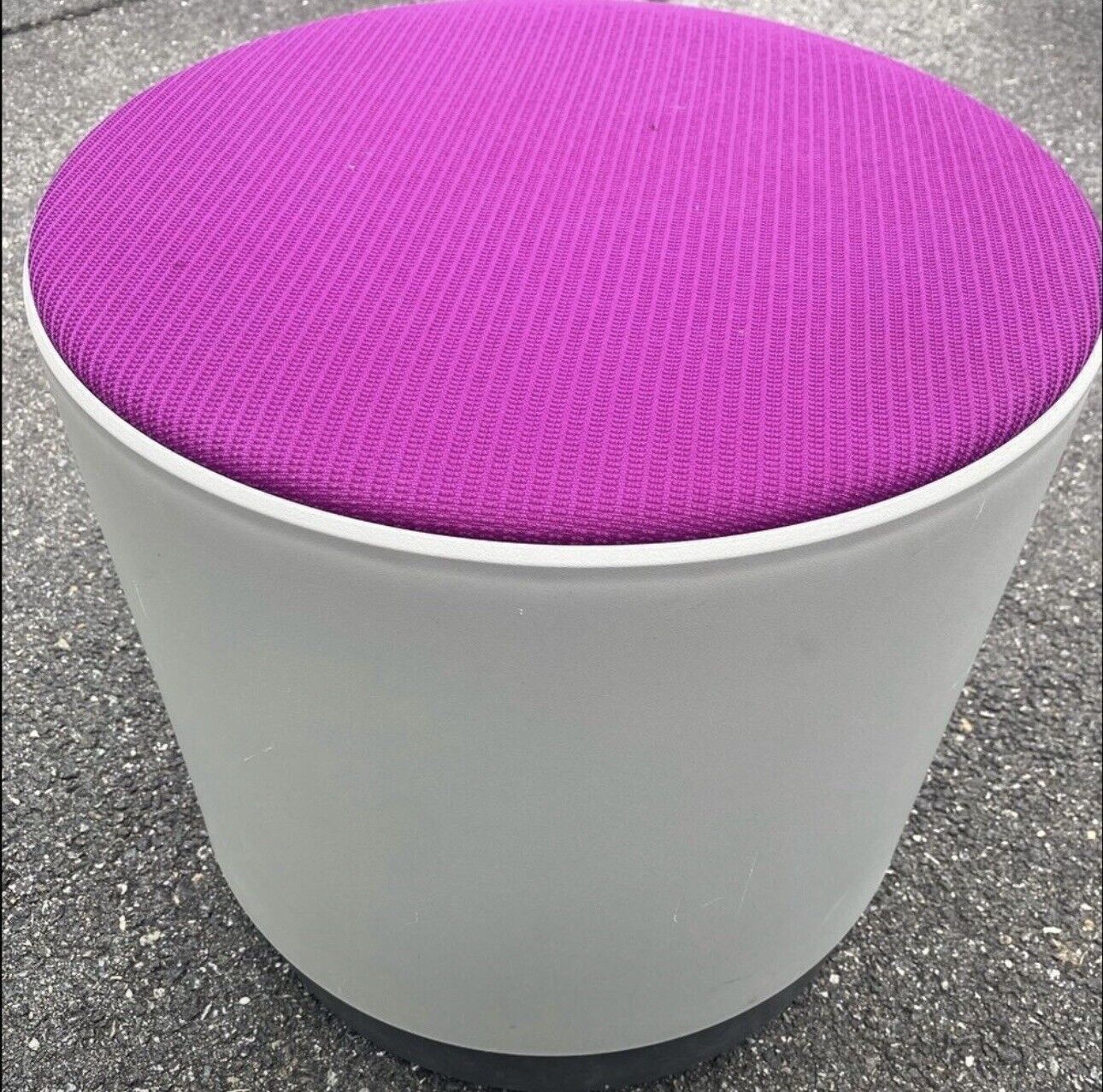 Adjustable Steelcase Turnstone Buoy Purple Grey Top Wobble Stool Office Chair 