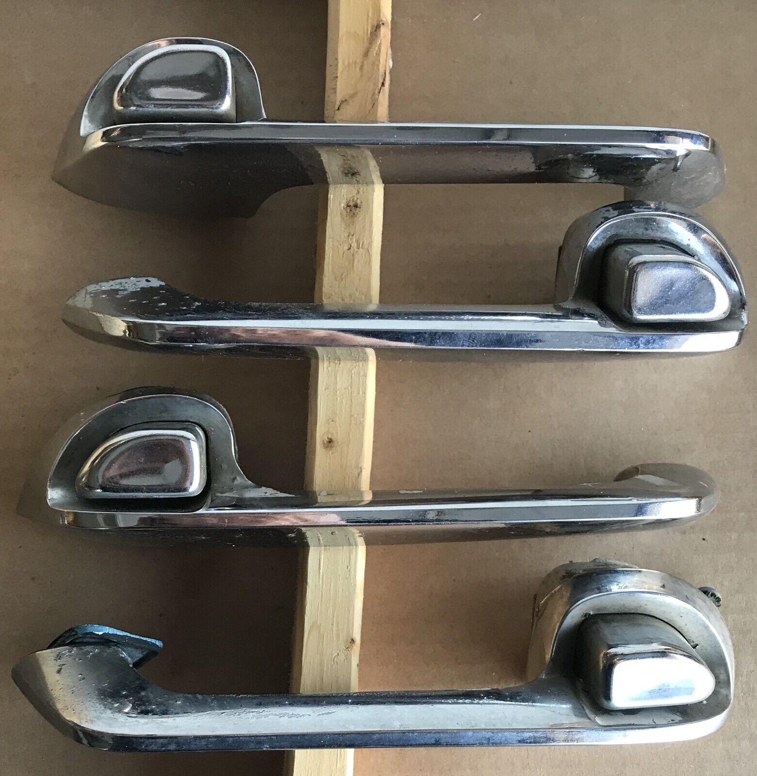 Set Of Four 1957 1958 Ford Exterior Out Side Door Handles .0