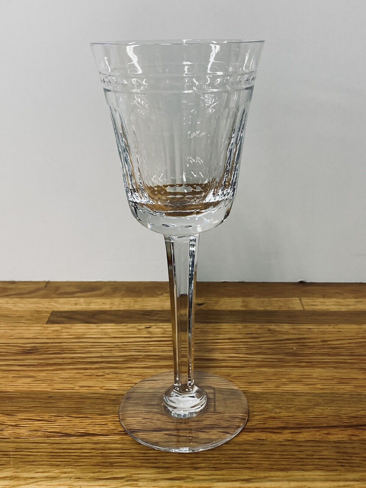 WEDGWOOD Dynasty Crystal Wine Glass Discontinued Pattern VG Condition