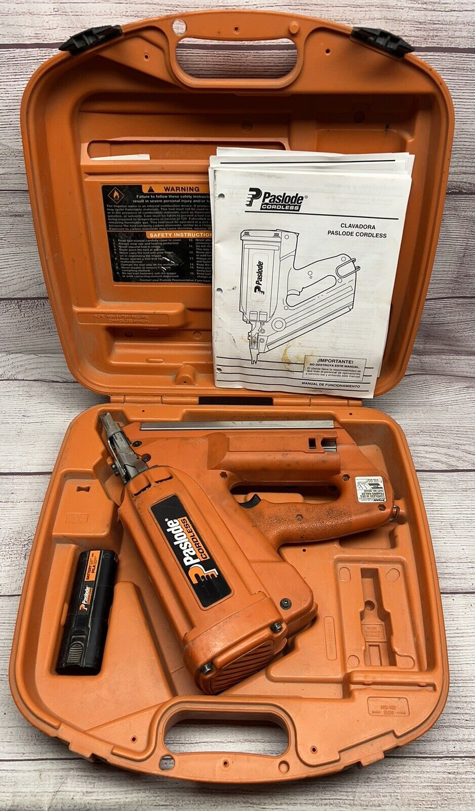 Paslode Impulse Utility Industrial Heavy Framing Nailer Case Battery, No Charger