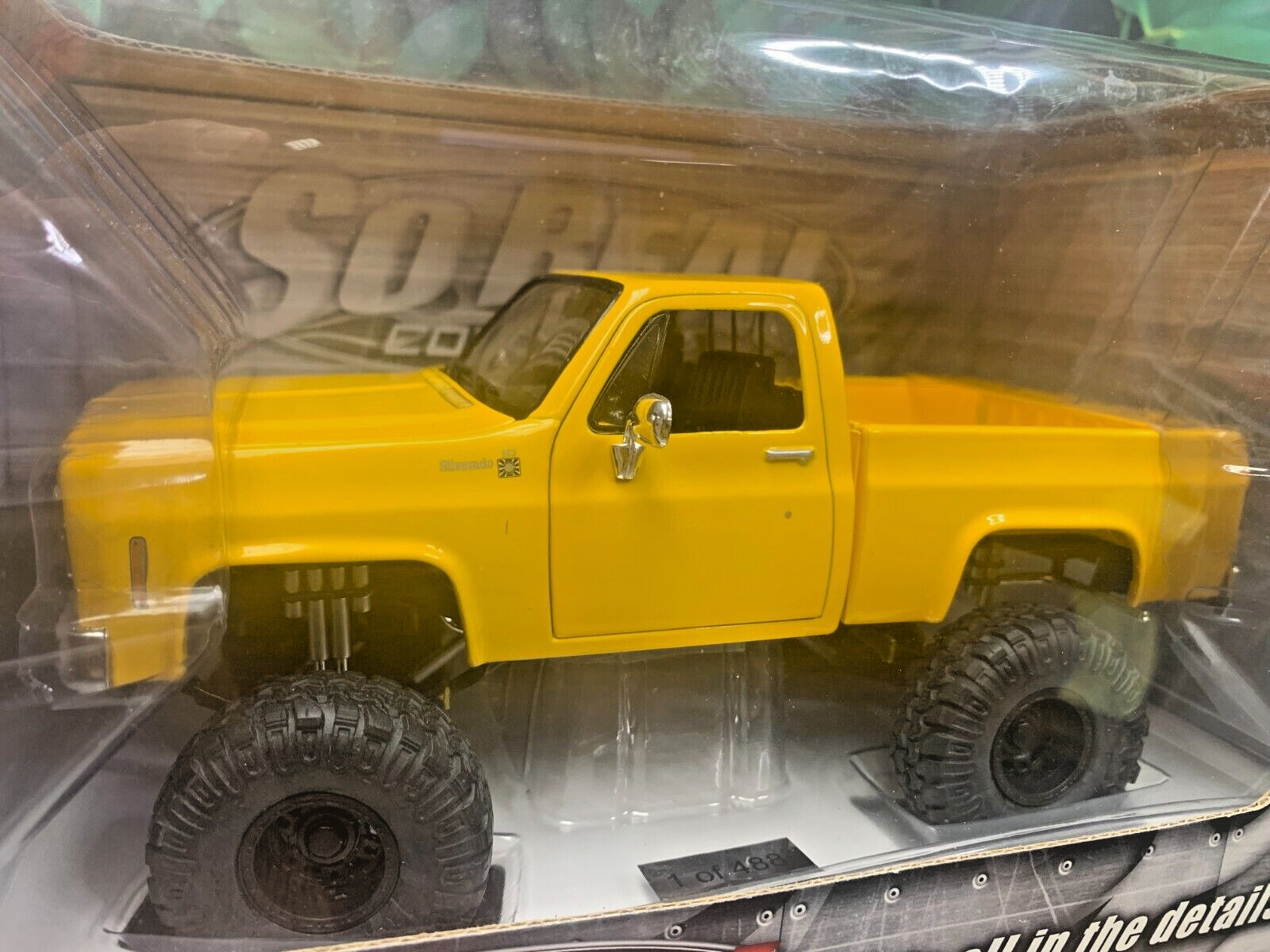 NEW IN BOX DIECAST SO REAL CONCEPTS CHEVY SILVERADO C10 SHORT BED TRUCK 1:24