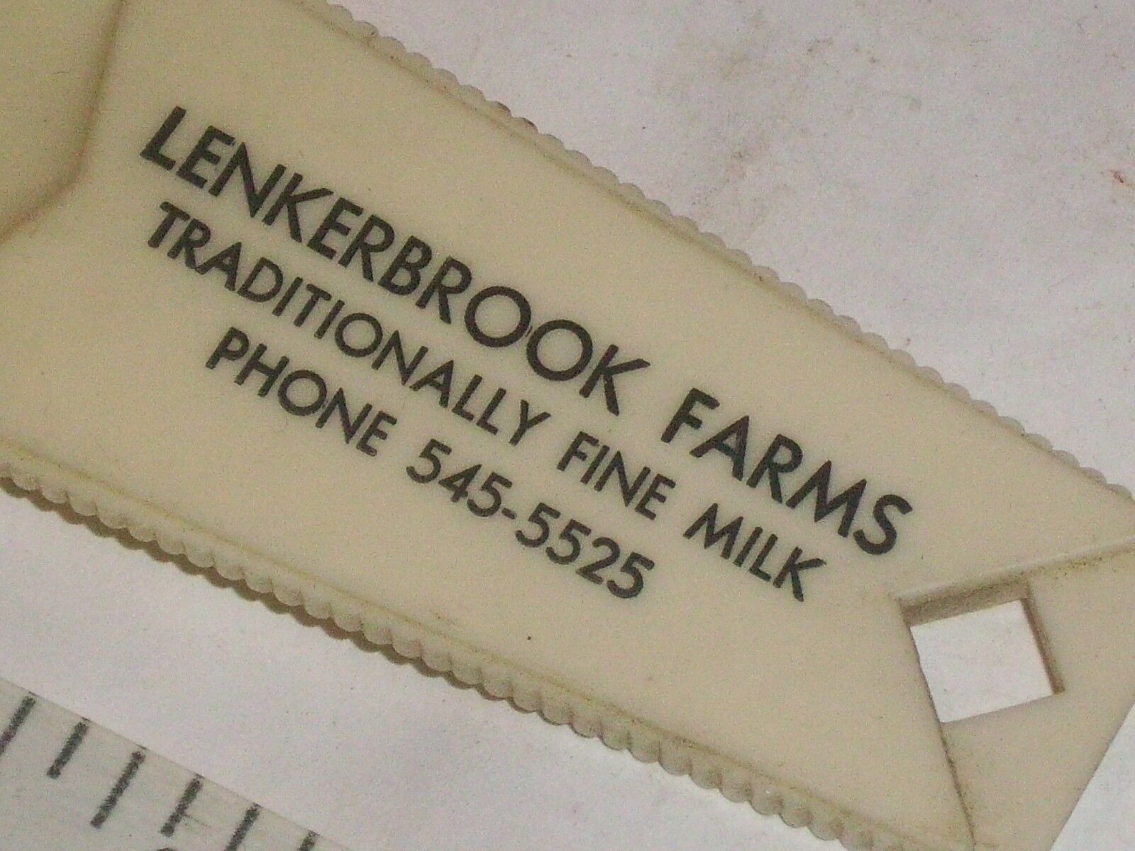 Rare Lenkerbrook farms Harrisburg, pa. plastic shoe horn marked u.s.a