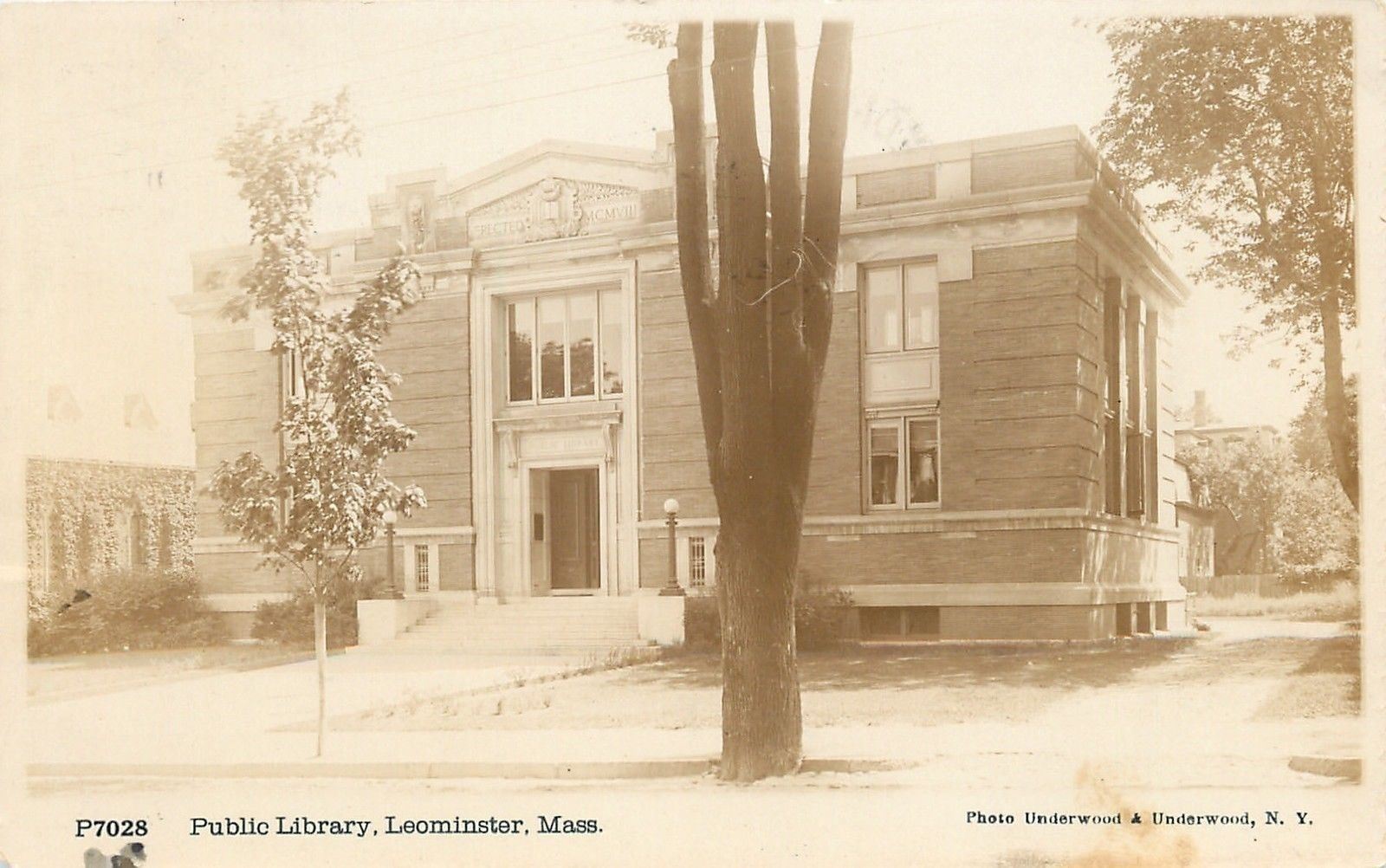 Leominster Massachusetts~Carnegie Public Library~West Street~1915 RPPC