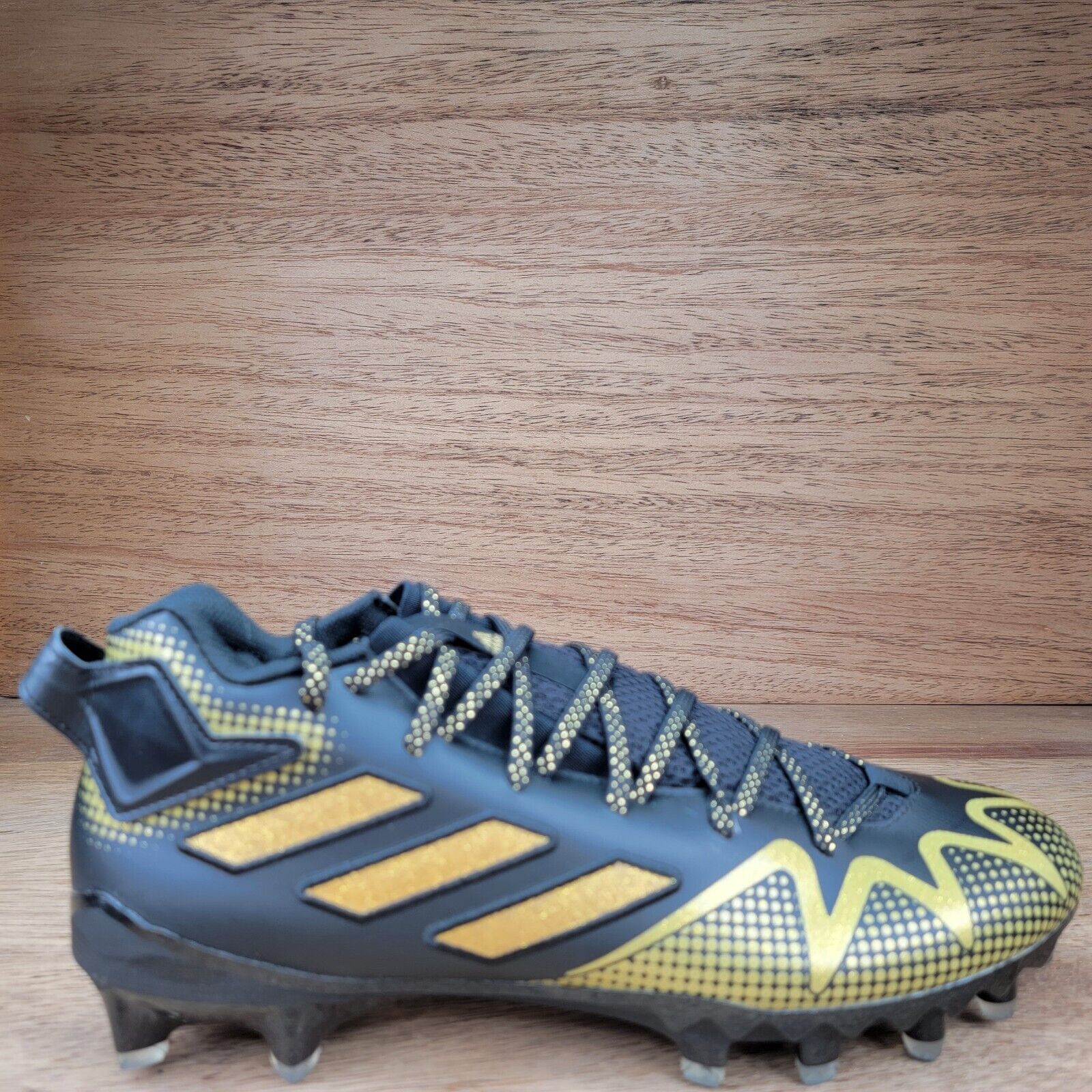 Adidas Men\'s Freak 22 Football Cleats Black Gold GW3421 Lot Size 12