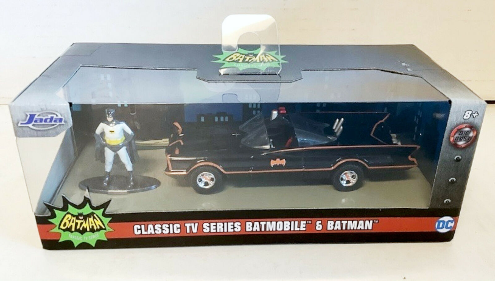 NEW Jada Toys 31703 Batman Classic 1966 TV BATMOBILE 1:32 Scale Vehicle & Figure