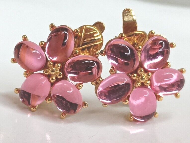 Vintage Trifari Pink Jelly Belly Cabochon Clip On Earrings
