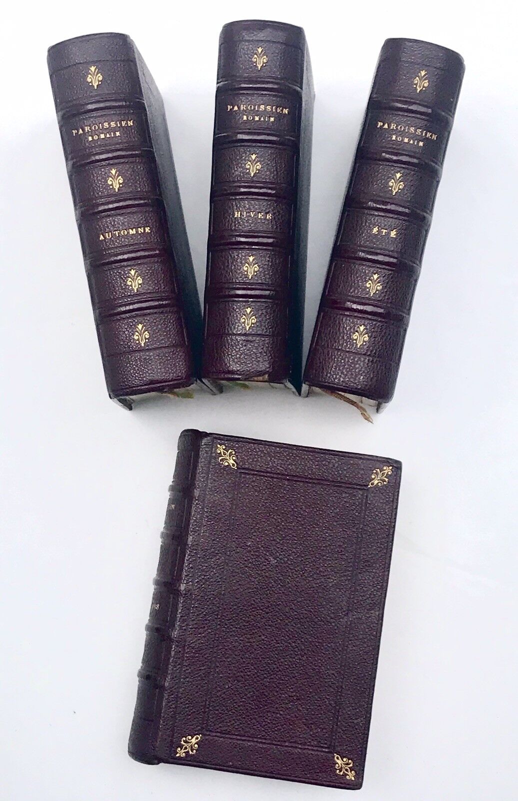 1875 ANTIQUE LEATHER PRAYERBOOK SET Paroissien Romain Bible Roman Parishioner