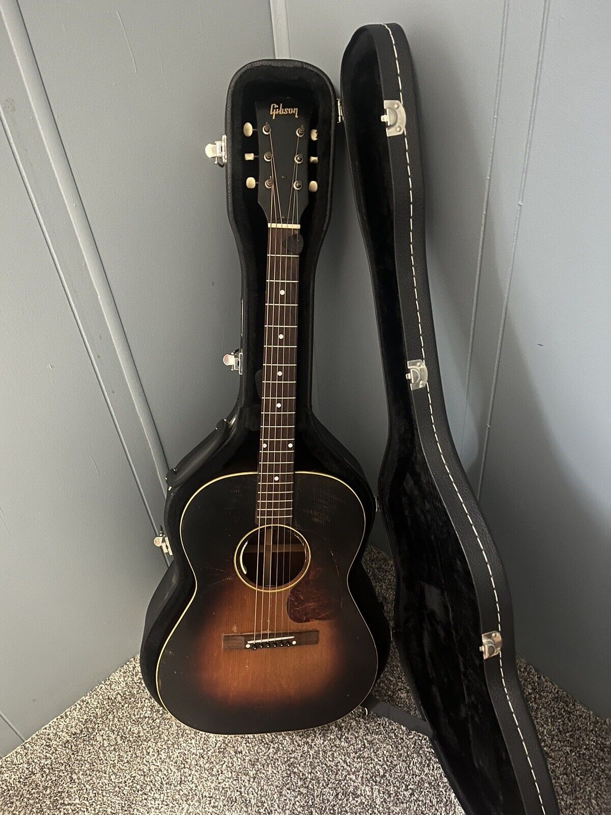 1953 Gibson Lg2