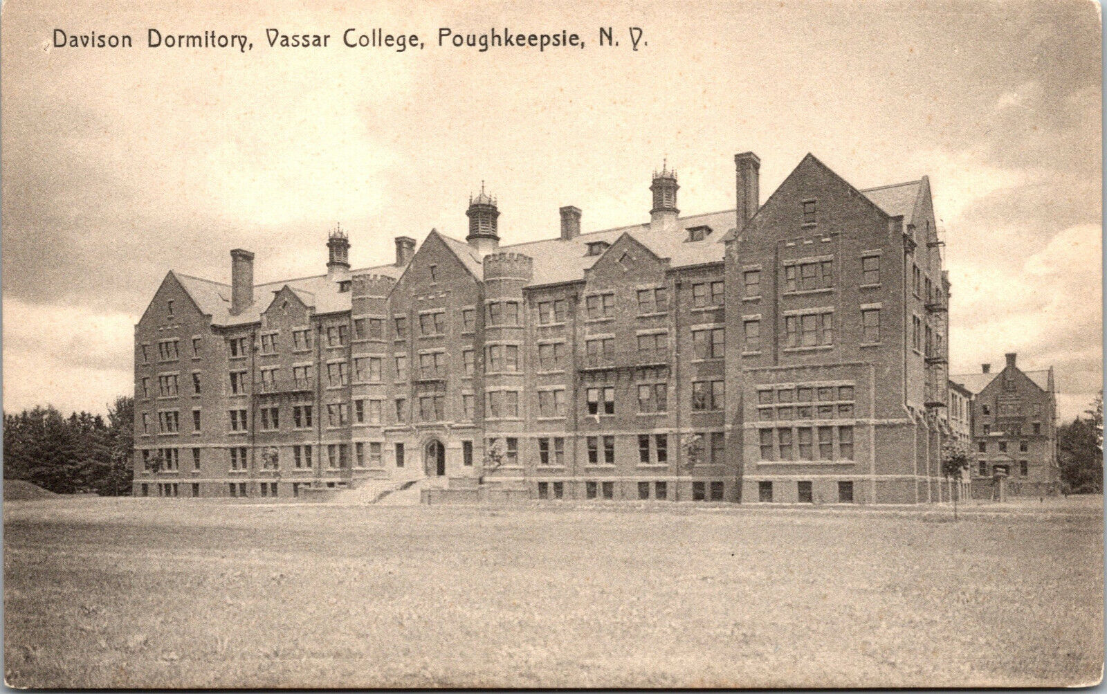 Vtg 1910s Vassar College Davison Dormitory Poughkeepsie New York NY Postcard