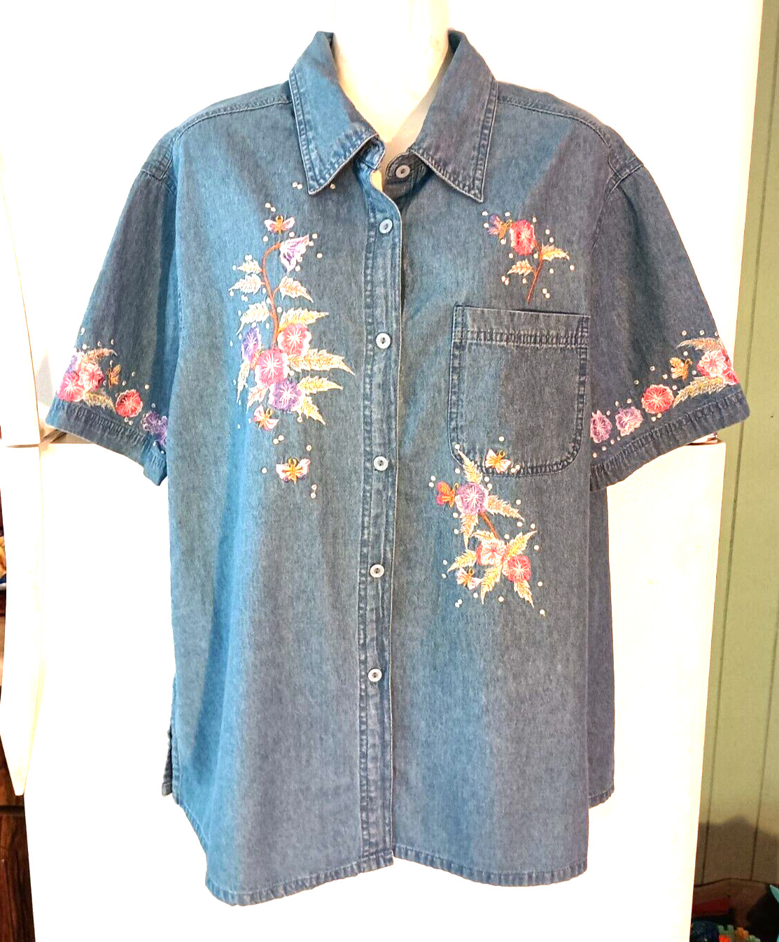 NEW PASSION-I BLUE DENIM BLOUSE WITH EMBROIDERED FLOWERS & BUTTERFLIES SIZE XL