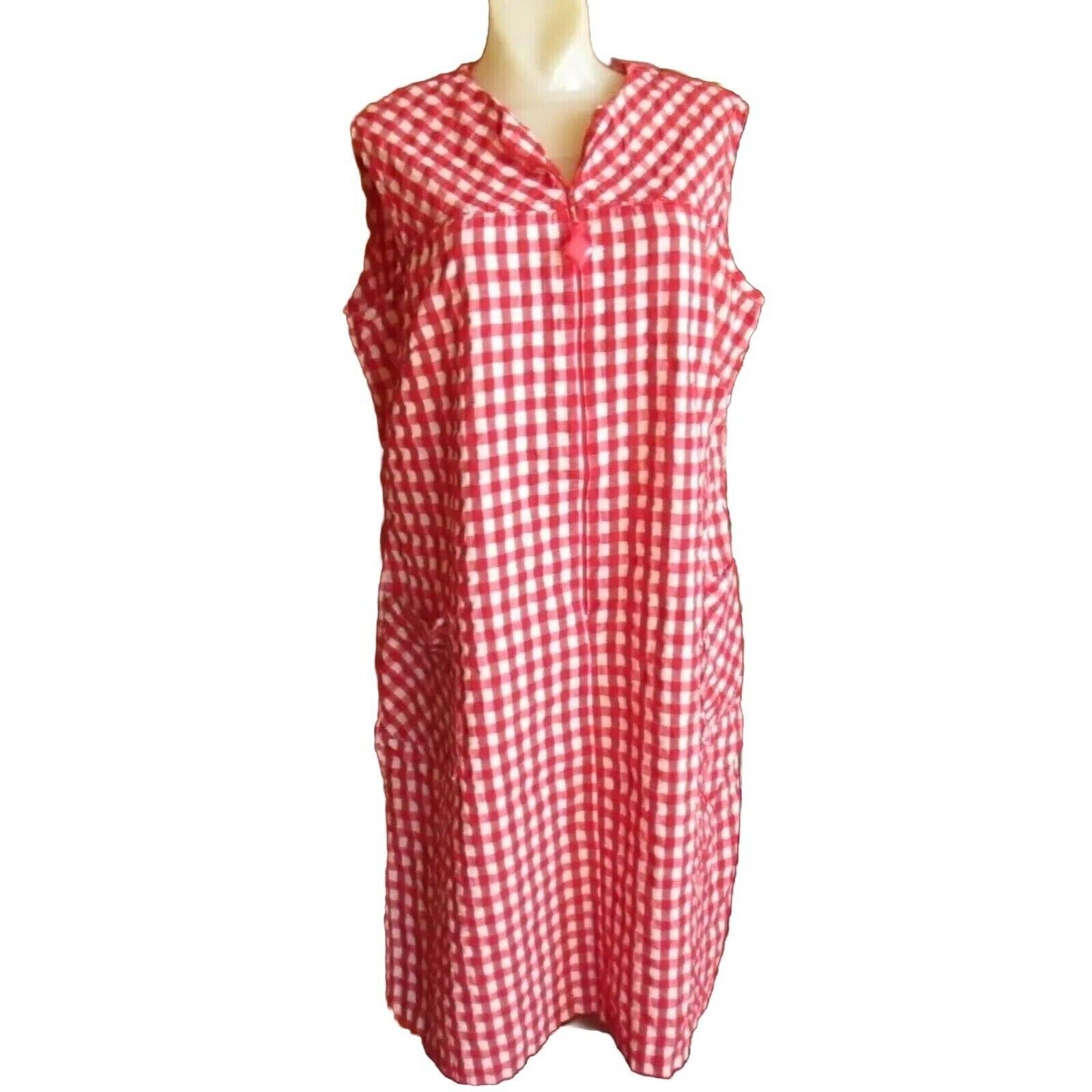 Vintage 1960\'s SUE SHERRY SEERSUCKER CHECKER ZIPSACK UNION MADE USA HOUSE Dress