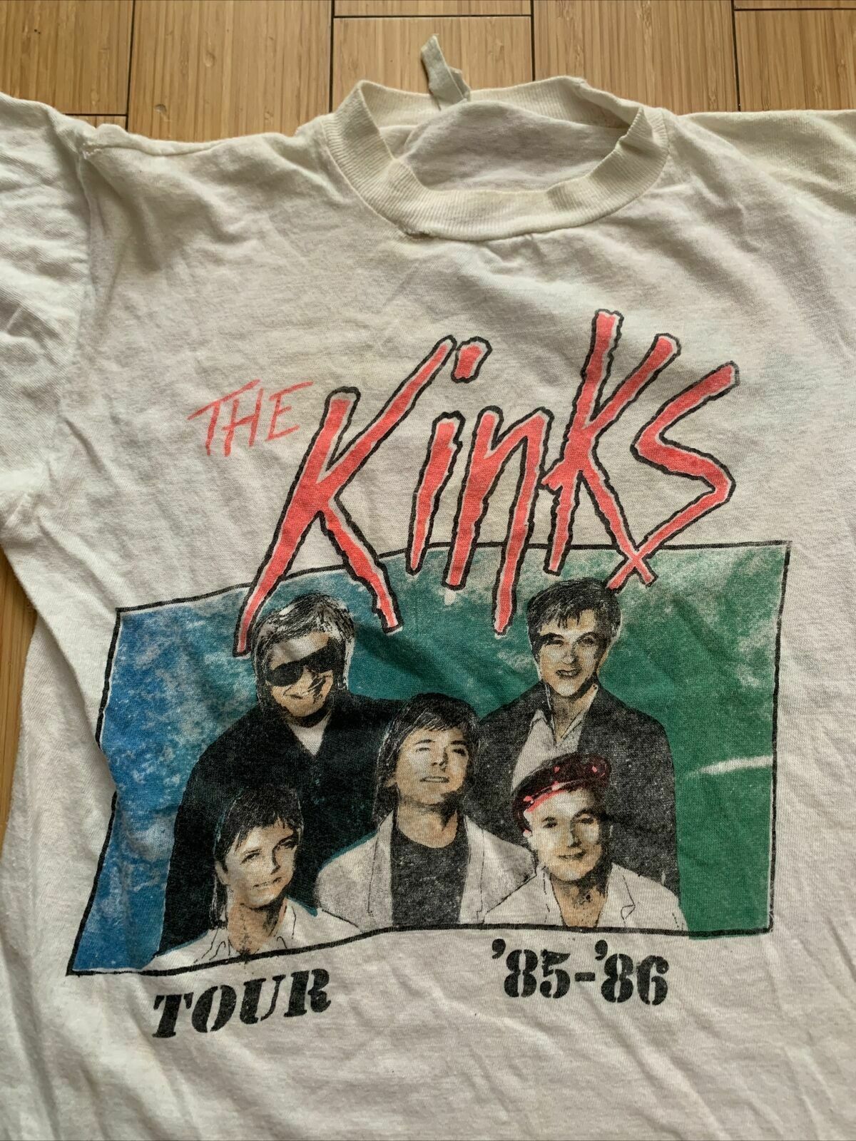Vintage The Kinks All size T-Shirt Gift Funny