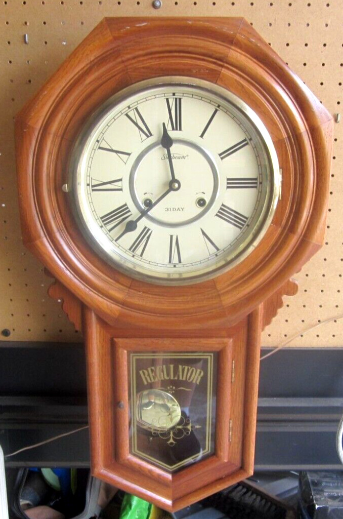Vintage 31-Day Wood Regulator Pendulum Chiming Wall Clock Key Wind Korea -Works 