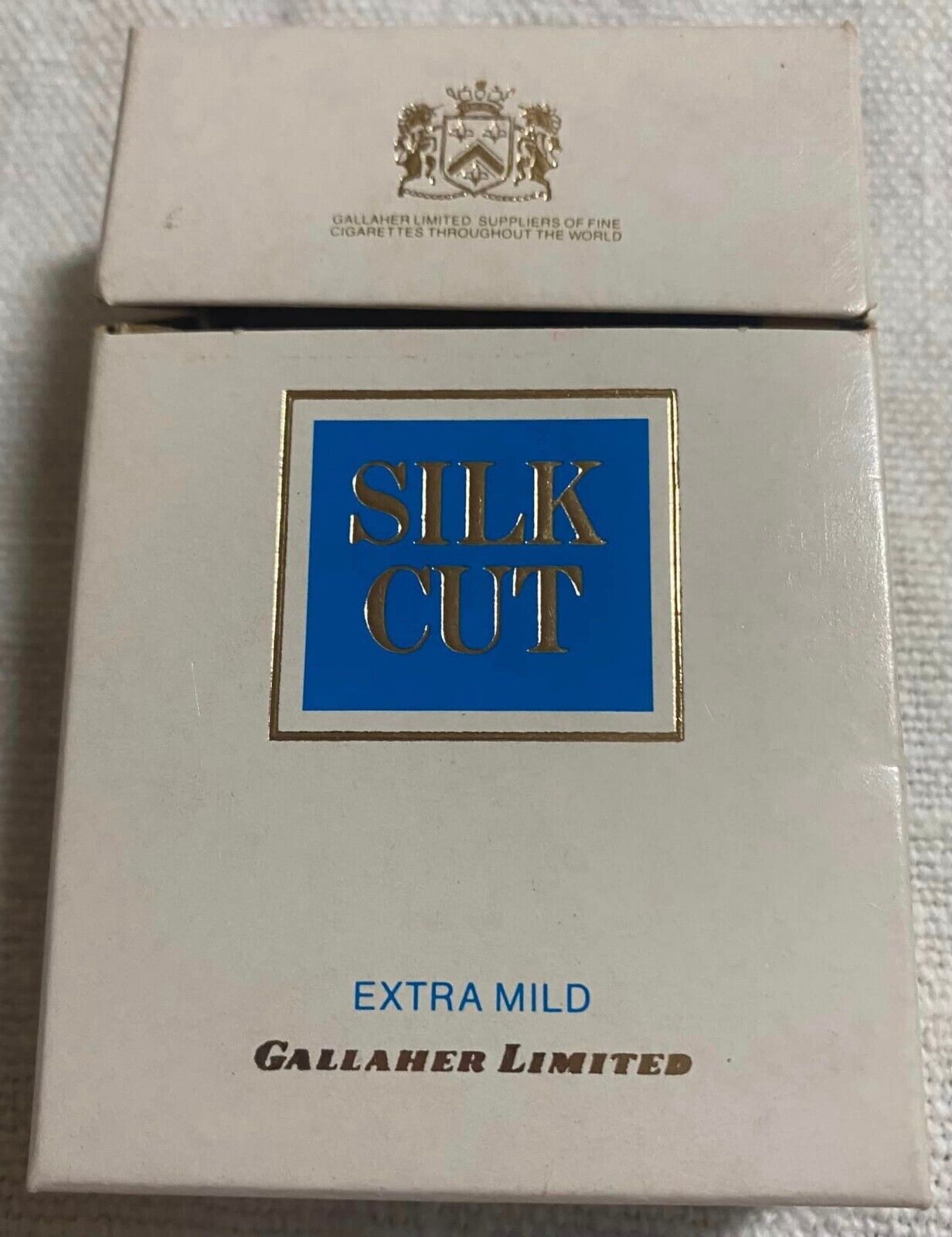 Vintage Silk Cut Extra Mild Filter Cigarette Cigarettes Cigarette Paper Box Empt