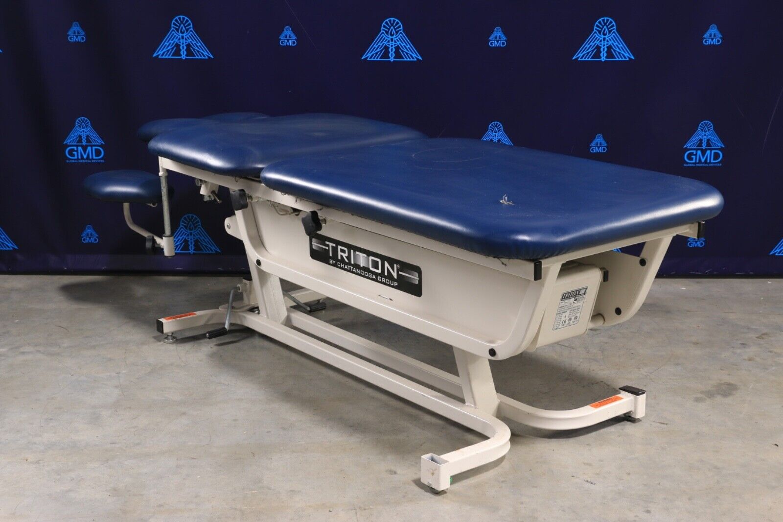 Chattanooga Group TRT-500 Triton Treatment Table