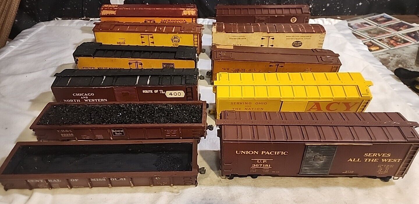 Vintage Wooden Model Railroad Train O Gauge Cars Lot Of 11 For Parts/As IS