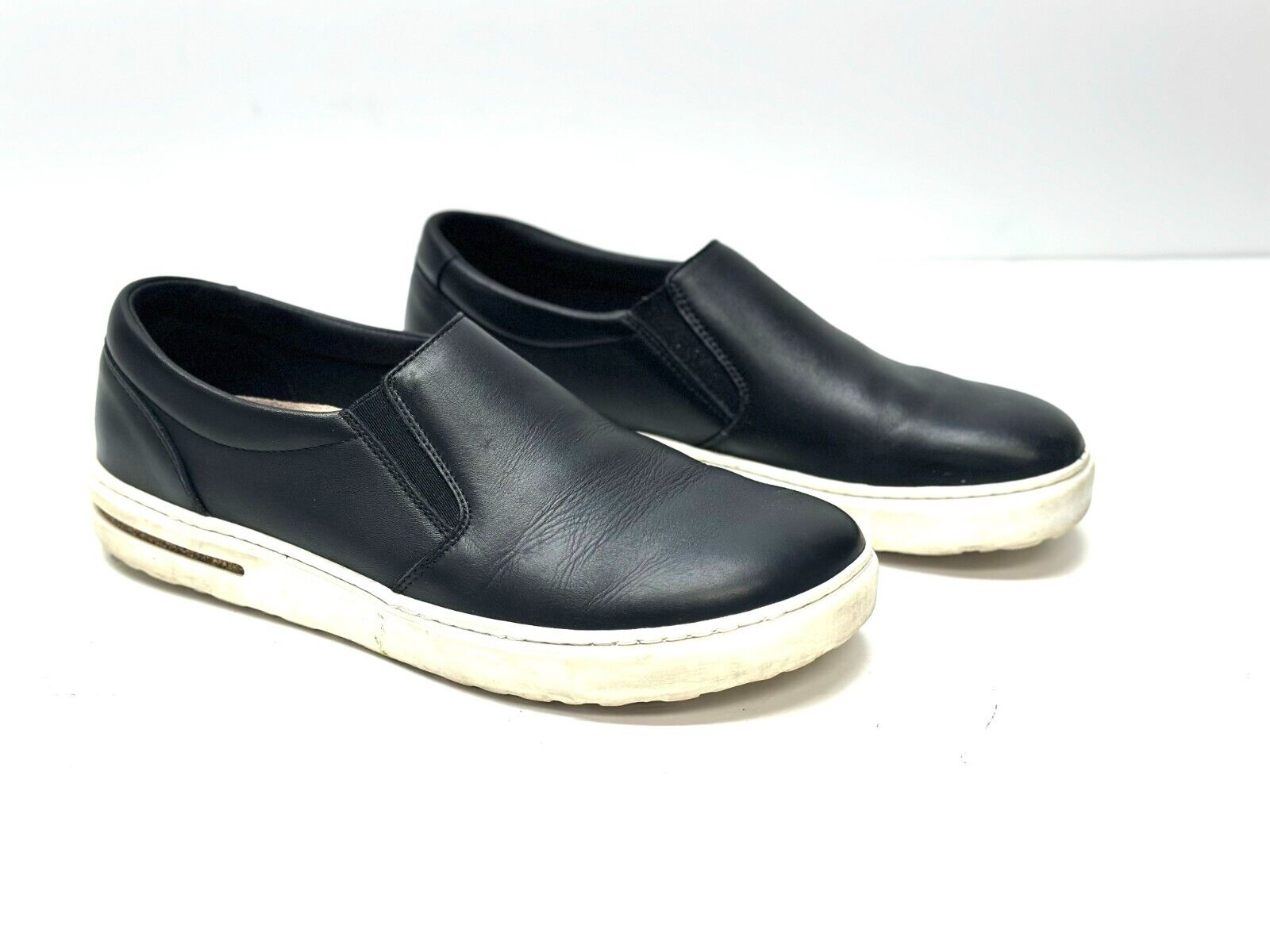 Birkenstock Unisex Oswego Narrow Slip-On Black Leather Shoe  Black Men\'s Size 9