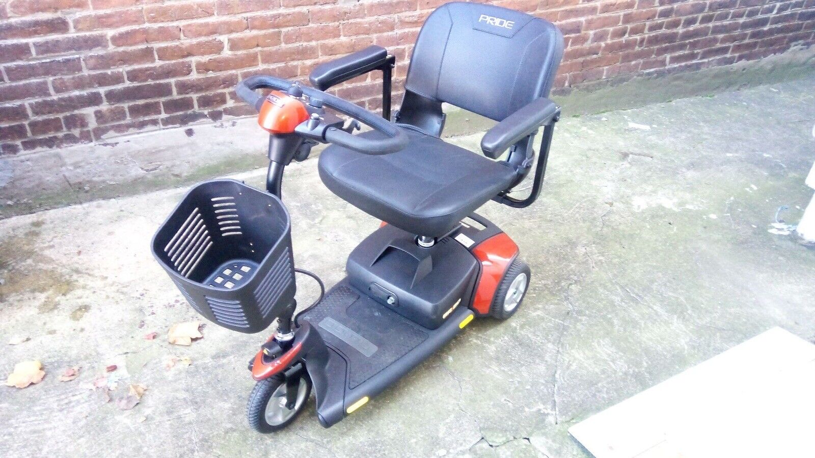 Go-Go Elite Traveller Mobility Scooter by Pride 3-Wheel - 18AH Battery
