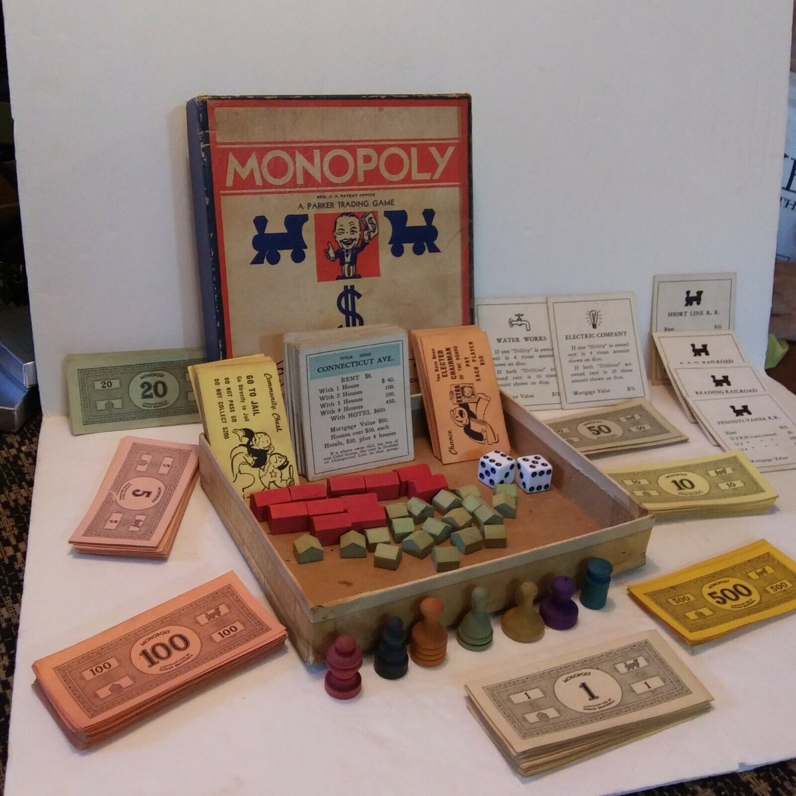 ANTIQUE  MONOPOLY BOARD AND PIECES ,MONEY 1935