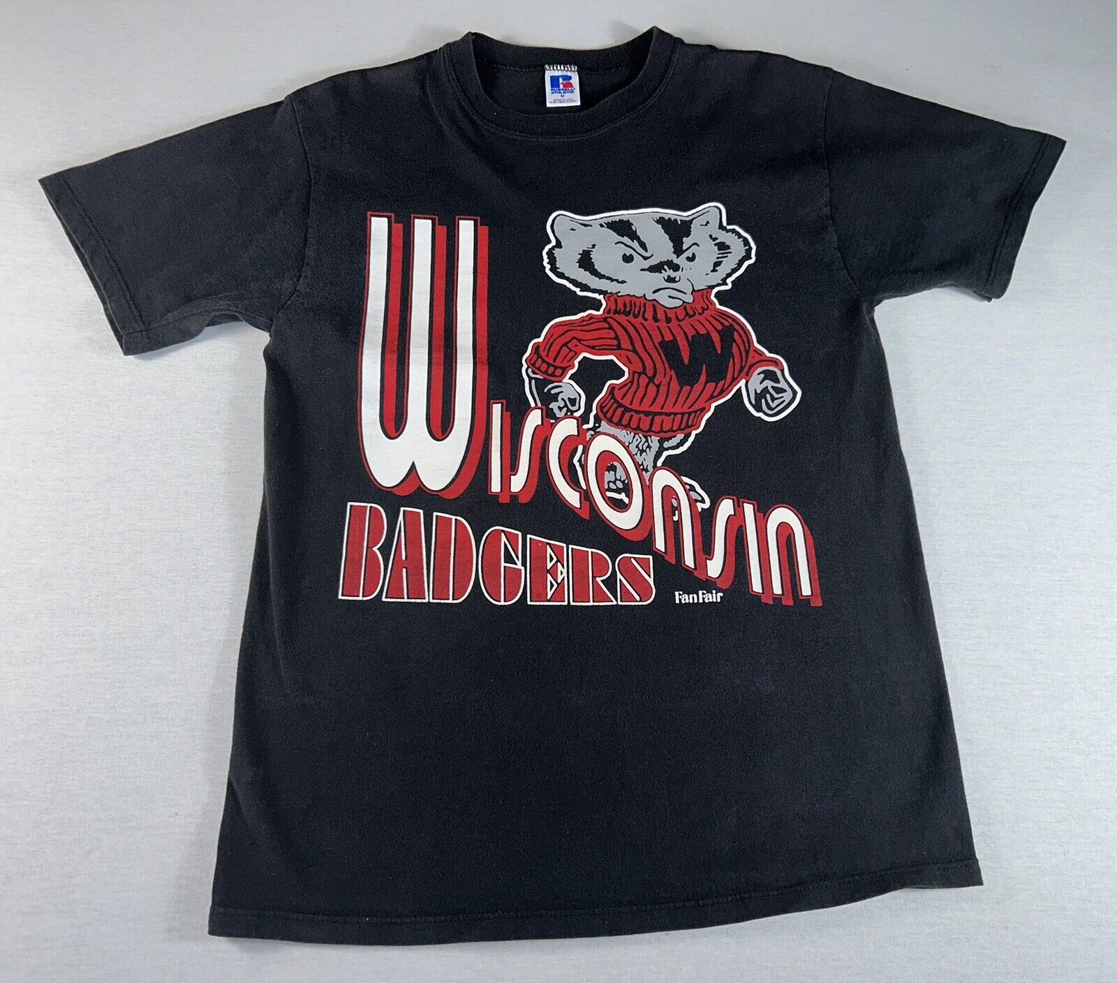 Vintage Wisconsin Badgers Shirt Size Medium/Small Graphic Bucky