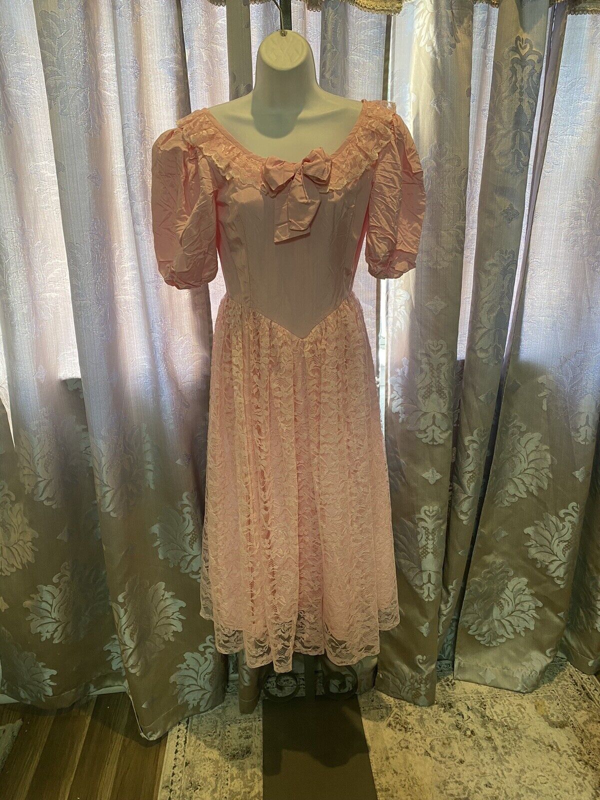 Vintage Handmade Lace Pink Dress Bow Front & Back 60s