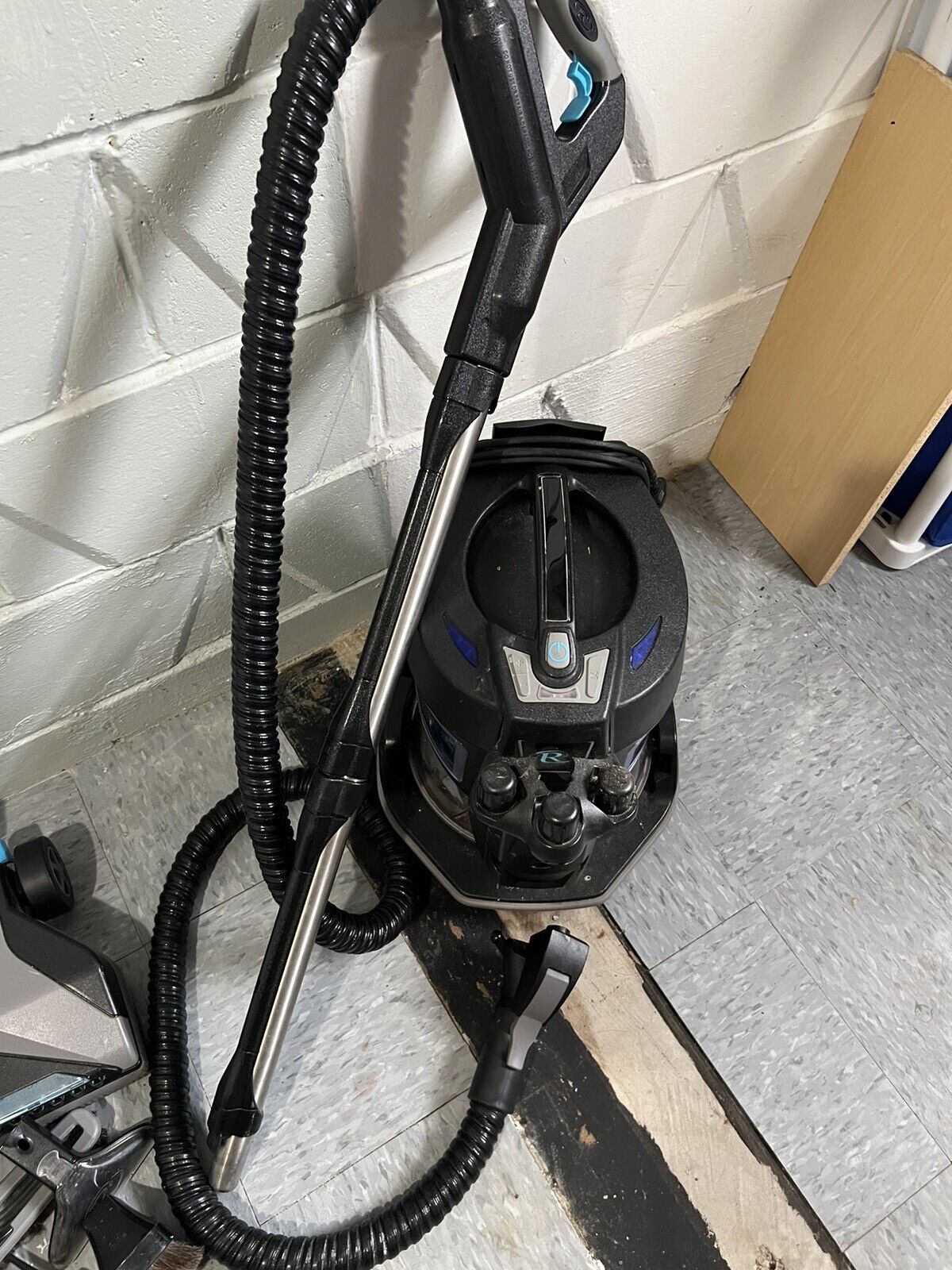 Rainbow SRX Deluxe Vacuum With Attachments