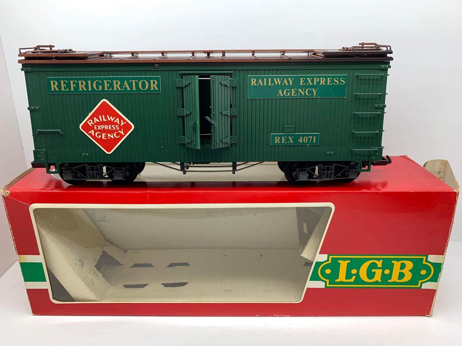 G LGB Lehmann Reefer Box Car Train W/Plastic Wheels 4071 Railway Express Agency.
