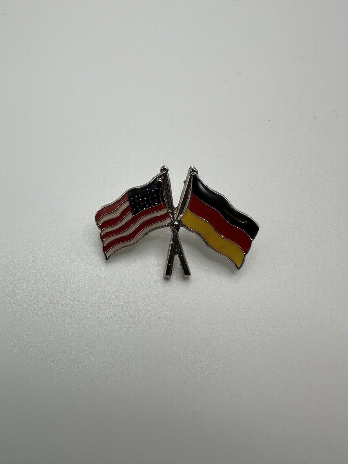Vintage Germany America Flag Lapel Pin 3.6cm