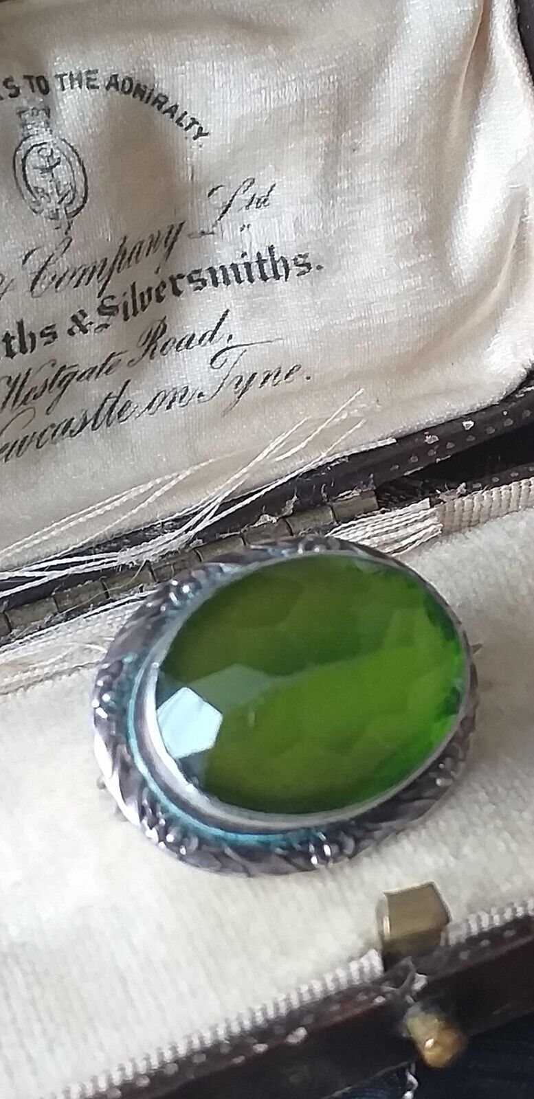 Antique Vintage Victorian  1895 Chester Hallmark Green Peridot Silver Brooch