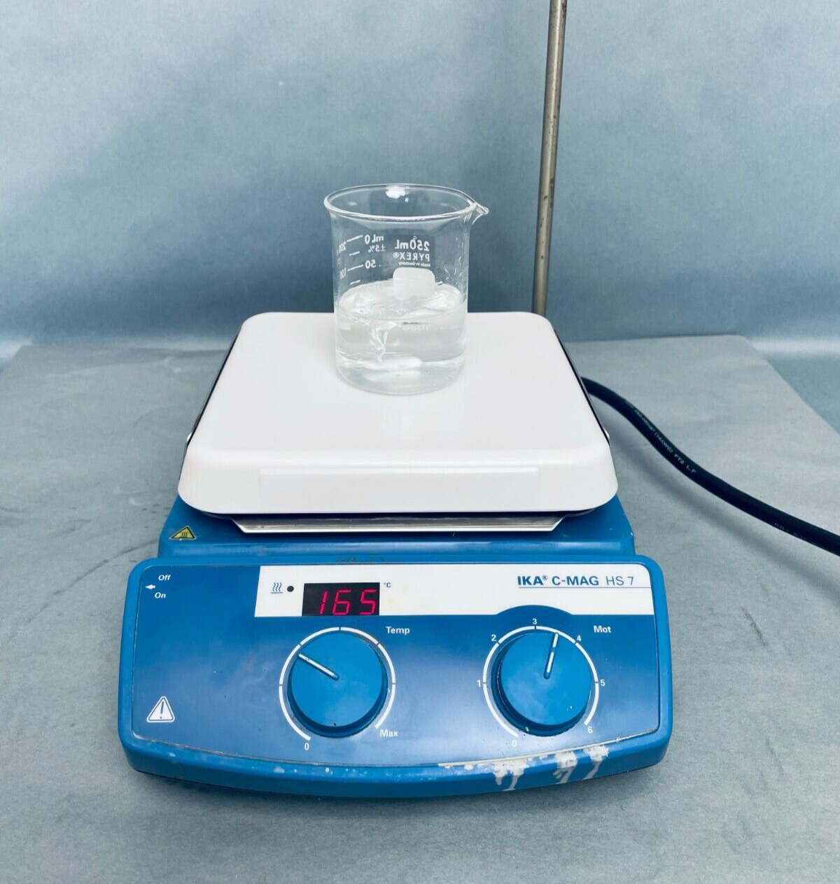 IKA C-MAG HS 7 Magnetic Stirrer and Hot Plate Ceramic Top with Warranty