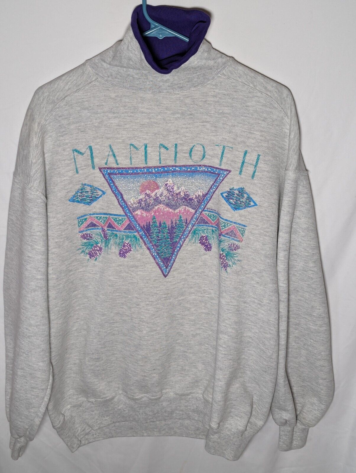 Mammoth Lakes Mountains Sparkles 1992 vintage Grey turtleneck sweatshirt XL 