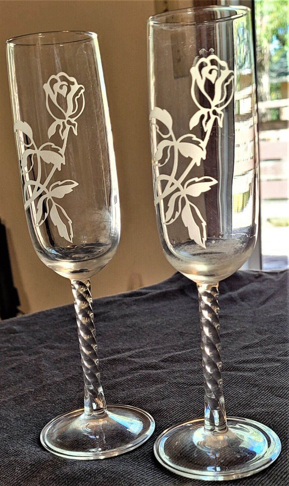 Champagne Flutes - Custom Etched w/Rose - (2)
