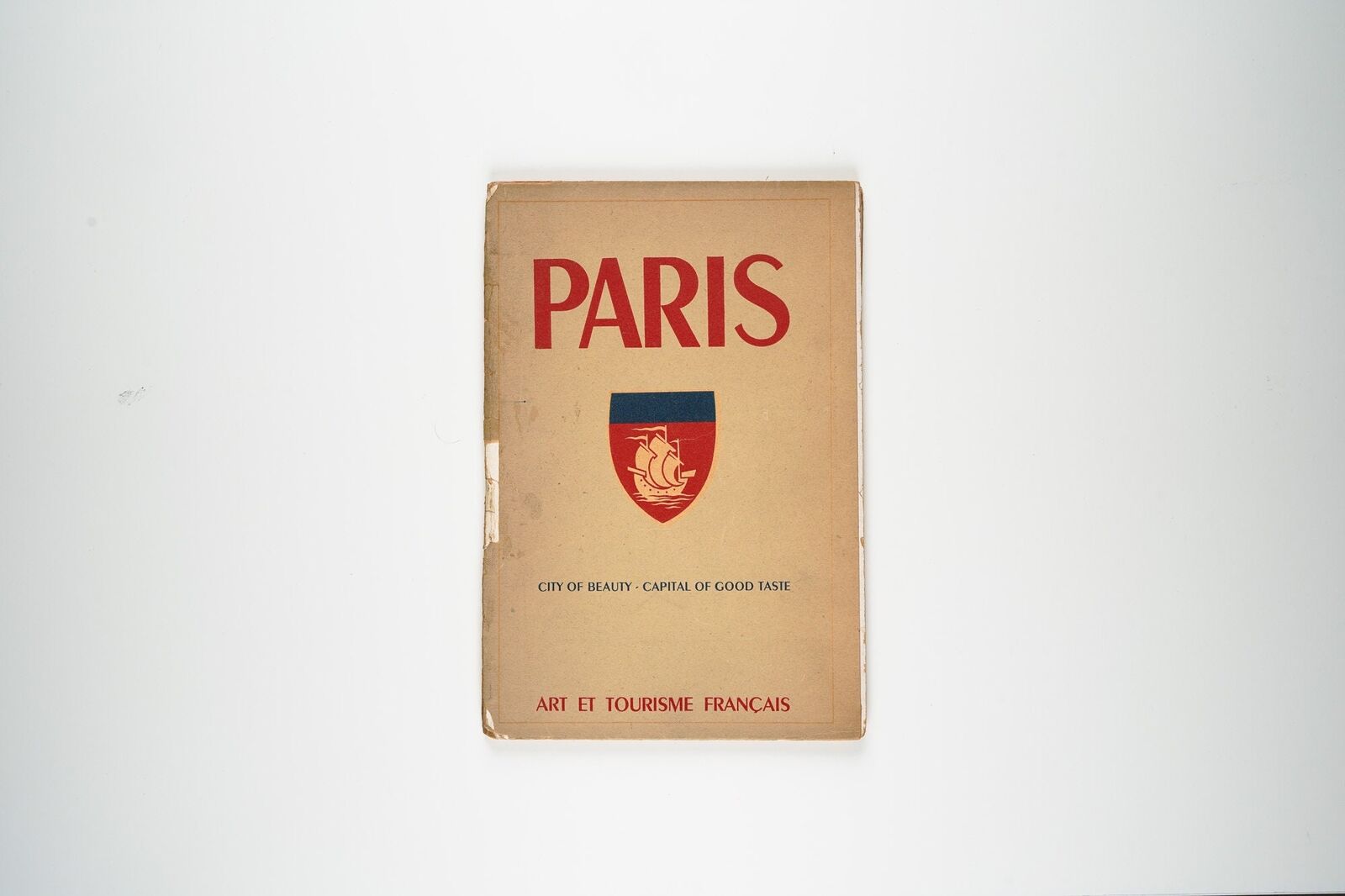 Paris, city of beauty, capital of taste by Collective 1949 Edition
