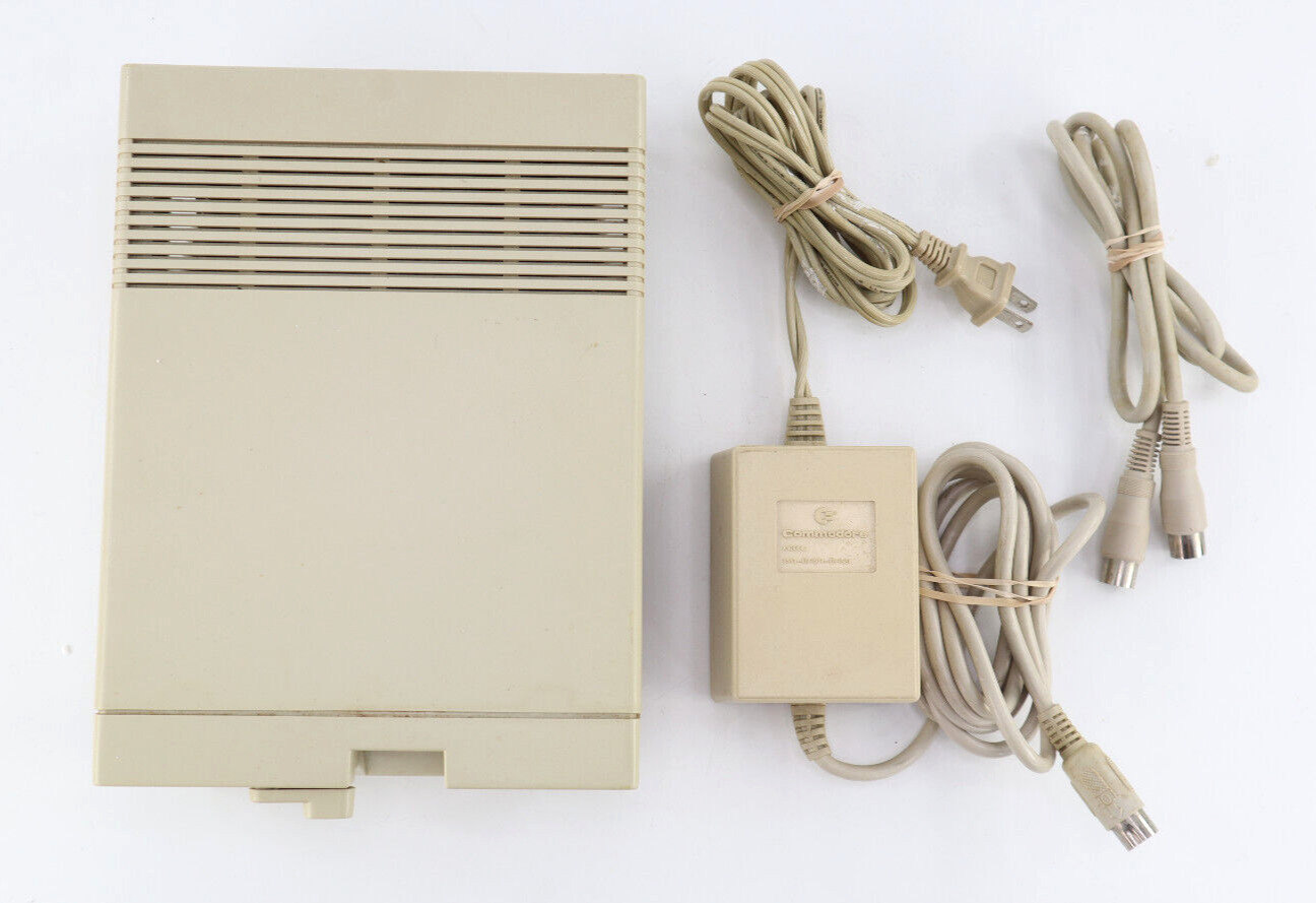 Commodore 64 C-64 Computer Model 1541 II Floppy Disk Drive Powers Up UNTESTED
