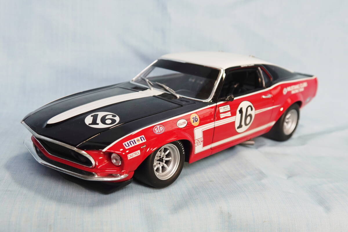 GMP/Welly 1/18 Ford  Trans-Am Mustang BOSS 302 George.Follmer #16 OPP 
