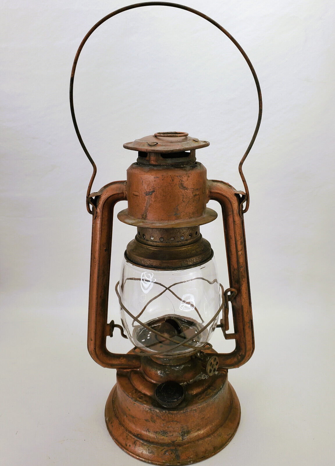 Vintage Paull’s Kerosene Lantern No. 230 Copper Paint 12” Cracked Globe