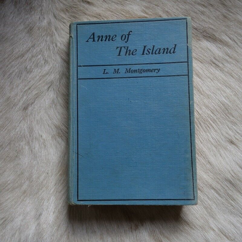 Vintage LM MONTGOMERY Anne of The Island 1936 Aus First Edition Hardcover