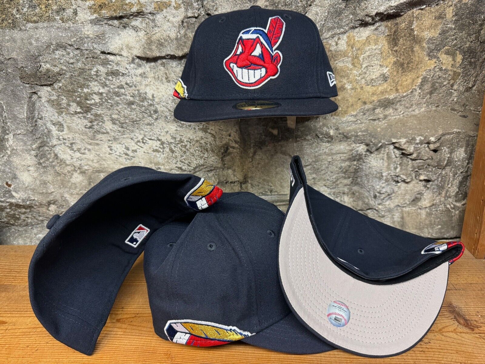 Cleveland Indians Wahoo New Era Fitted Club 59Fifty Feather Hat NAVY SOLID 2tone