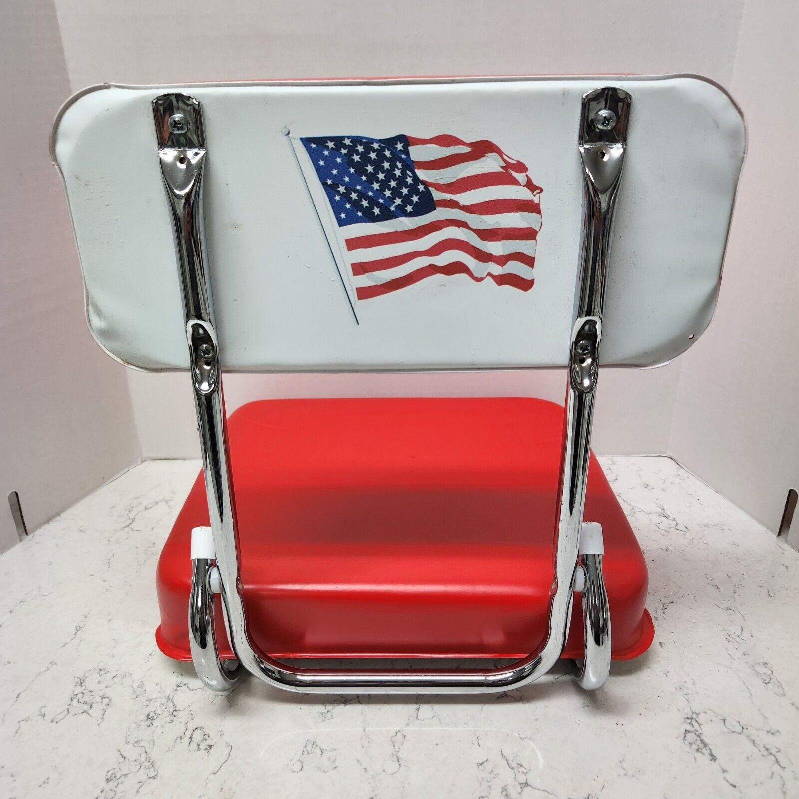 Vtg American Flag Stadium Seat Cushioned Foldable Chair NICE CONDITION