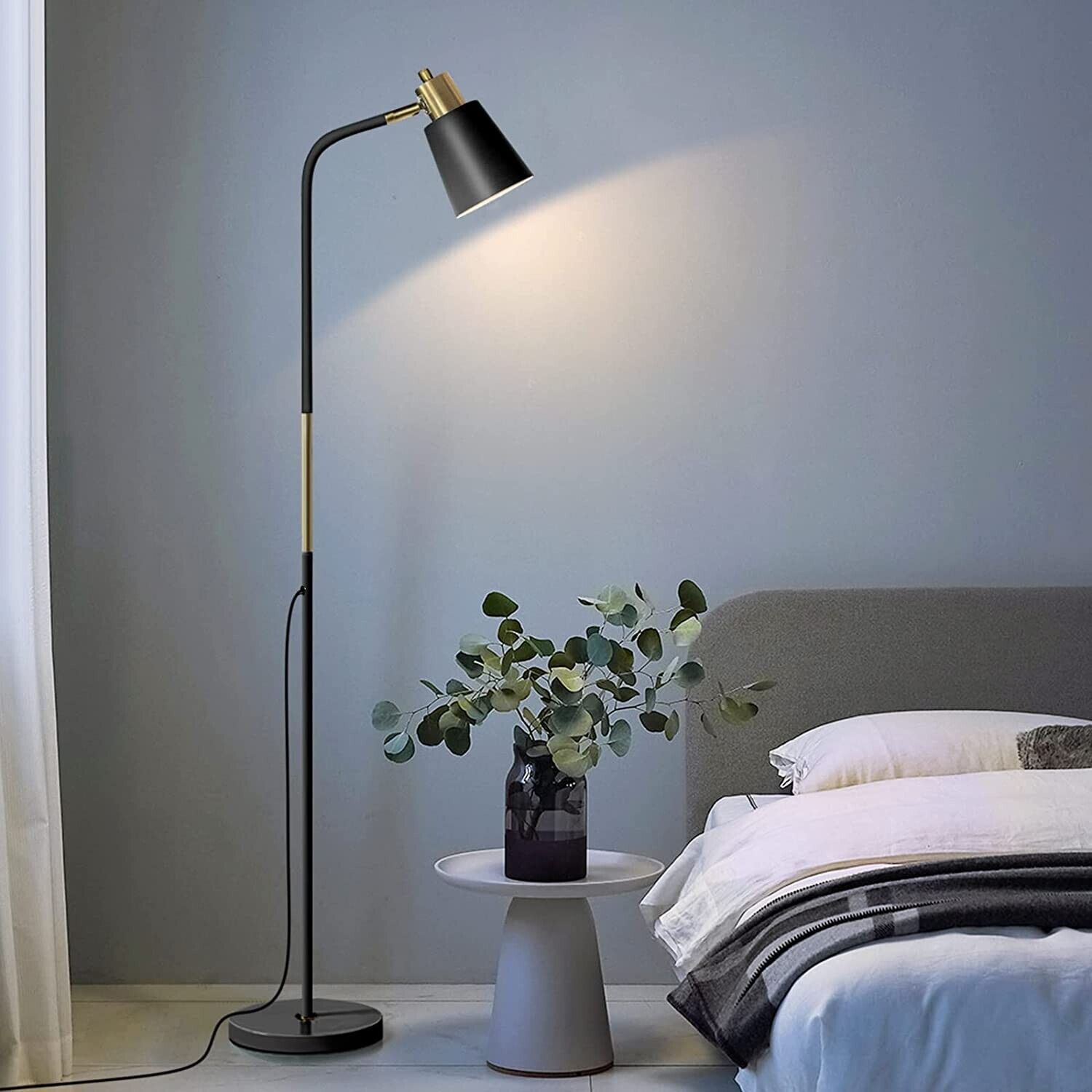 Floor Lamp, Industrial Floor Lamps for Living Rooms & Bedrooms - Rustic Farmhous