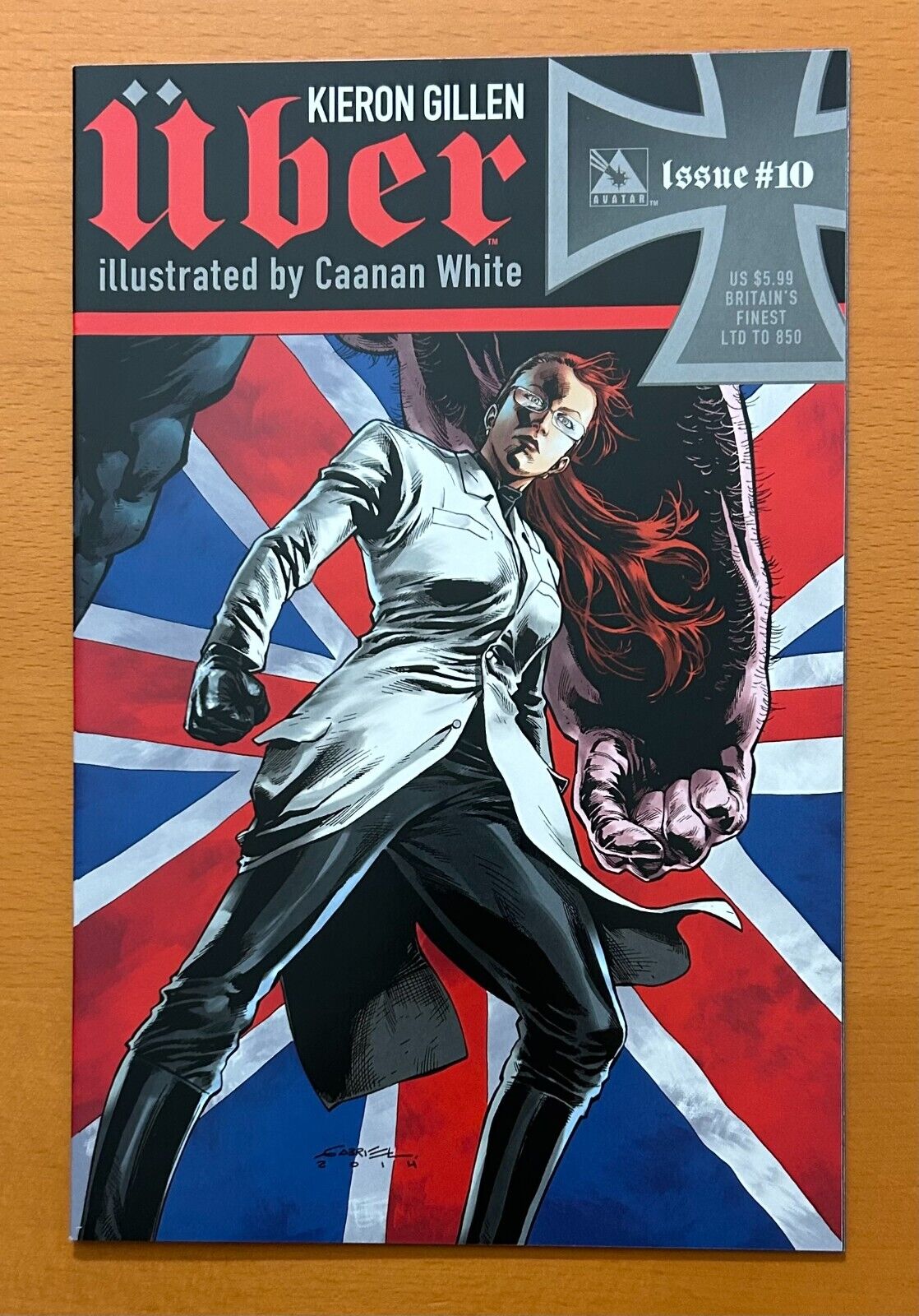 Uber #10 VERY RARE Britain\'s Finest cover. Limited to 850 (Avatar 2014) NM comic