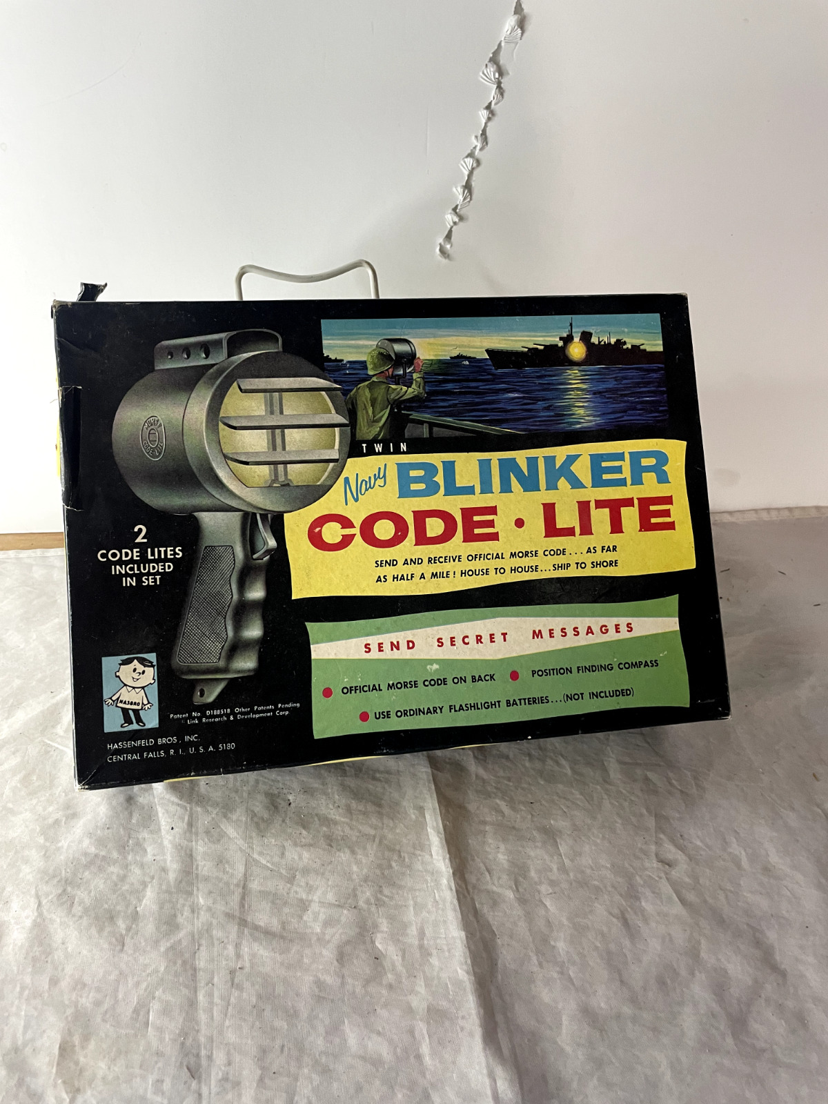Hasbro Vintage Twin 2 Navy Blinker Code Lite Light Signaling Morse Code Compass