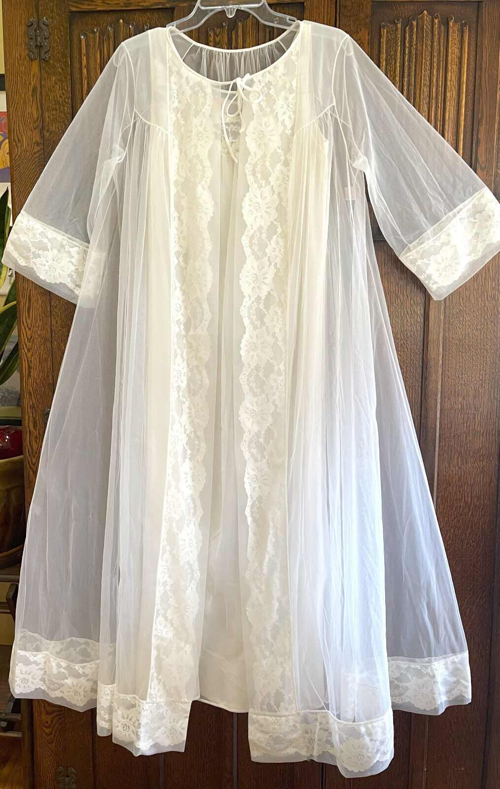 Vintage 1960s Nylon Lace Nightgown/Robe Peignoir Set White Sears Roebuck Med