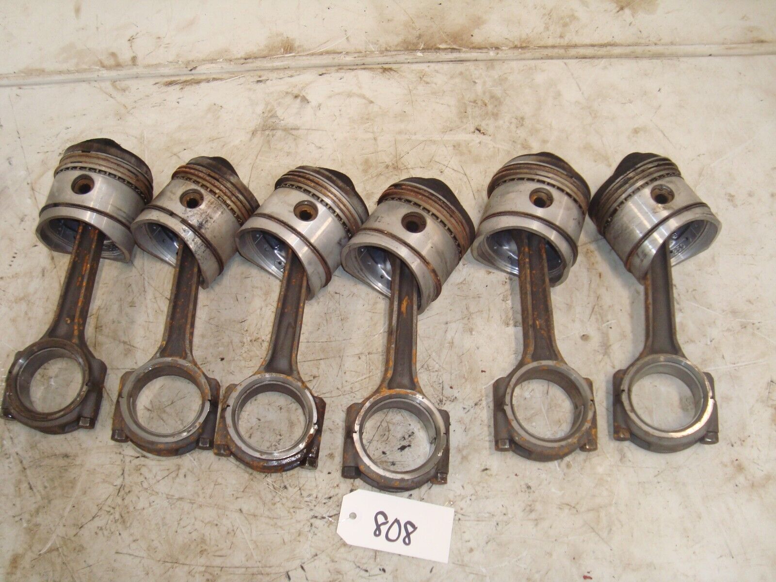 1964 Farmall IH 706 Gas Tractor Pistons & Connecting Rods
