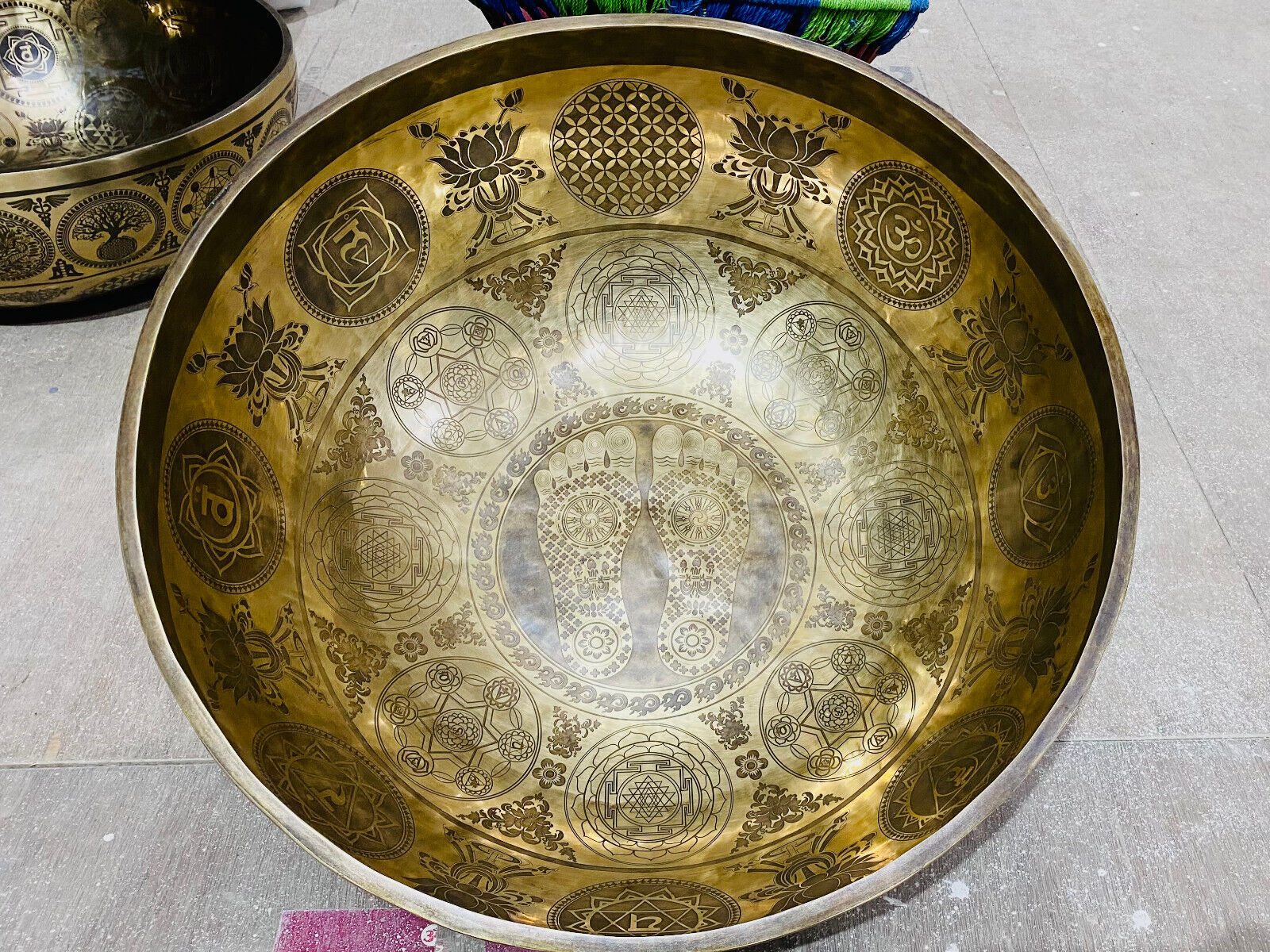 18-24 inches Extra large Sound Healing Outstanding Tibetan Singing Bowl-Zen Bowl