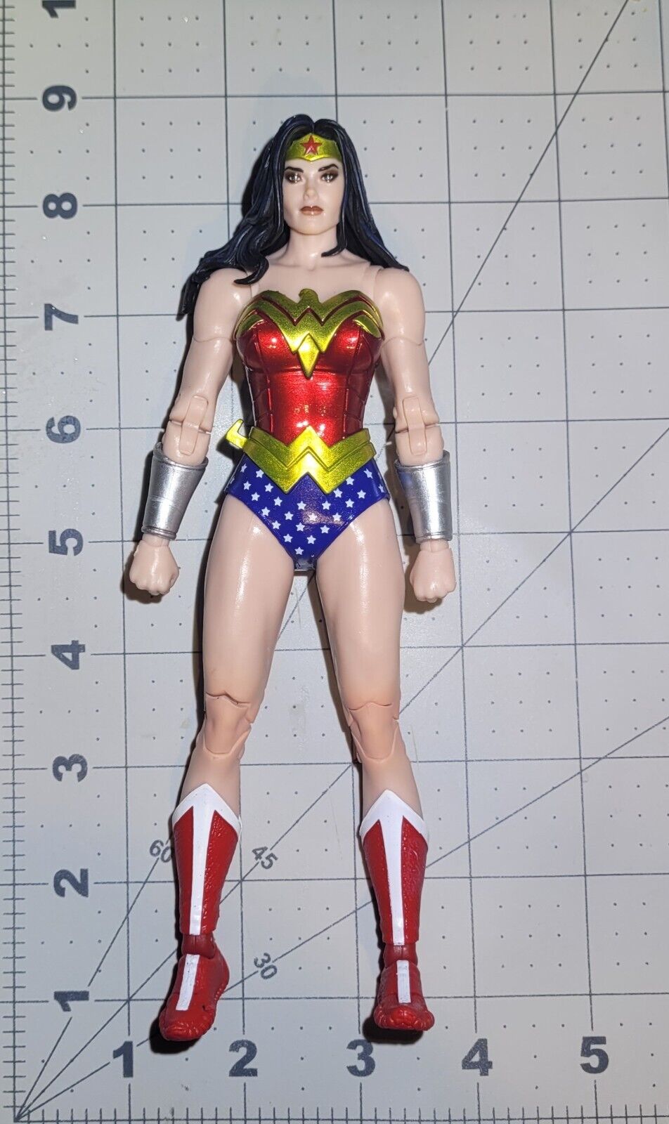McFarlane DC Who Is Wonder Woman Collector Edition 7\
