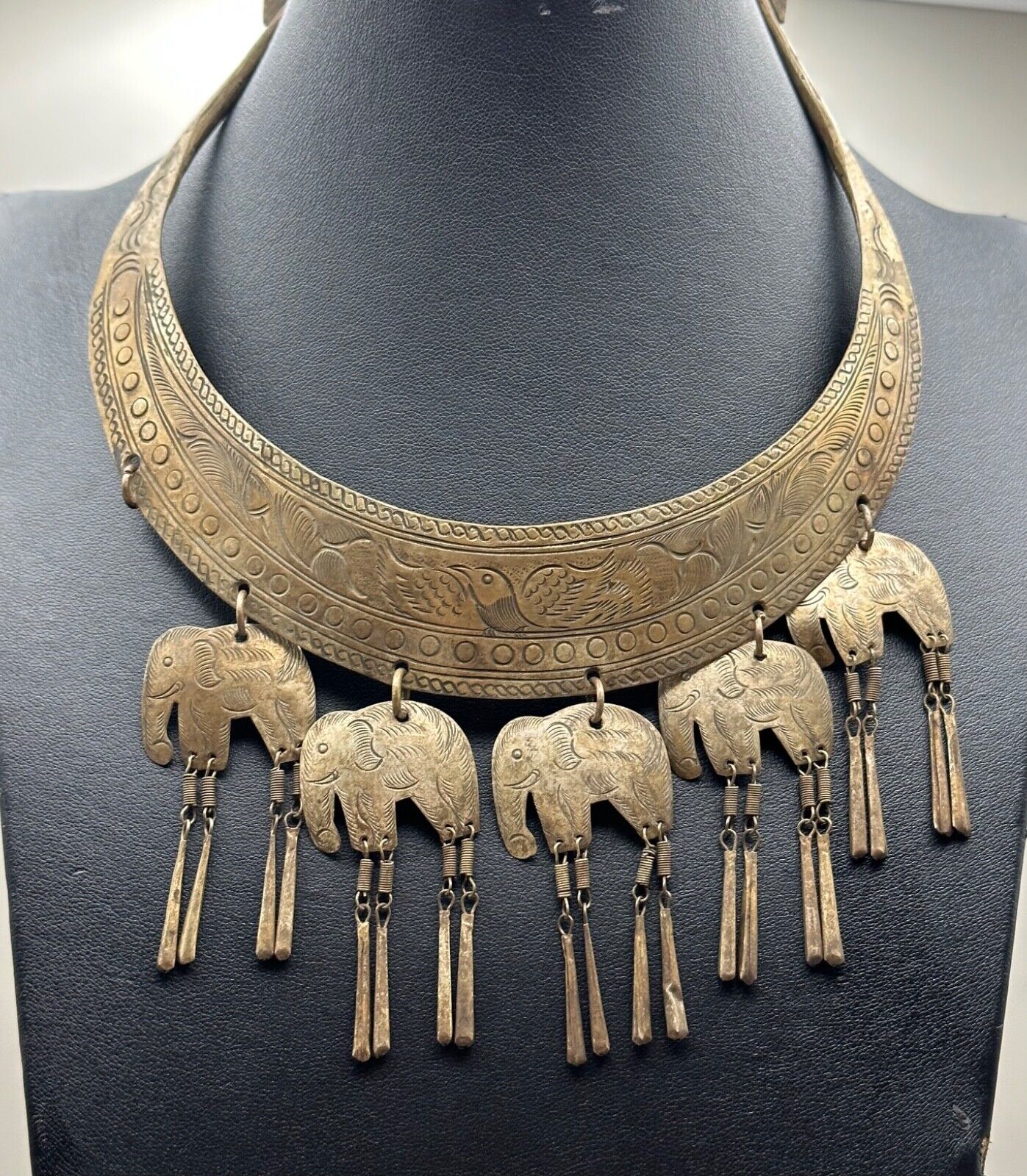 superb antique Islamic mughal silver ceremonial neck torc
