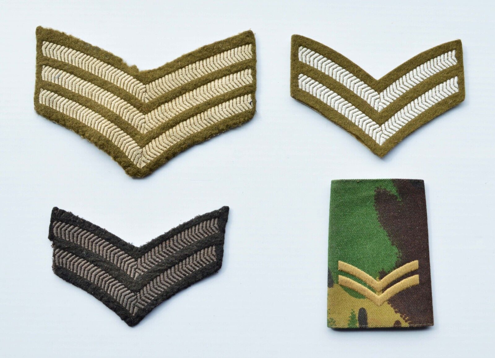 Britsh Army Rank Insignia Sergeant’s Stripes / Corporal\'s Stripes & Epaulette
