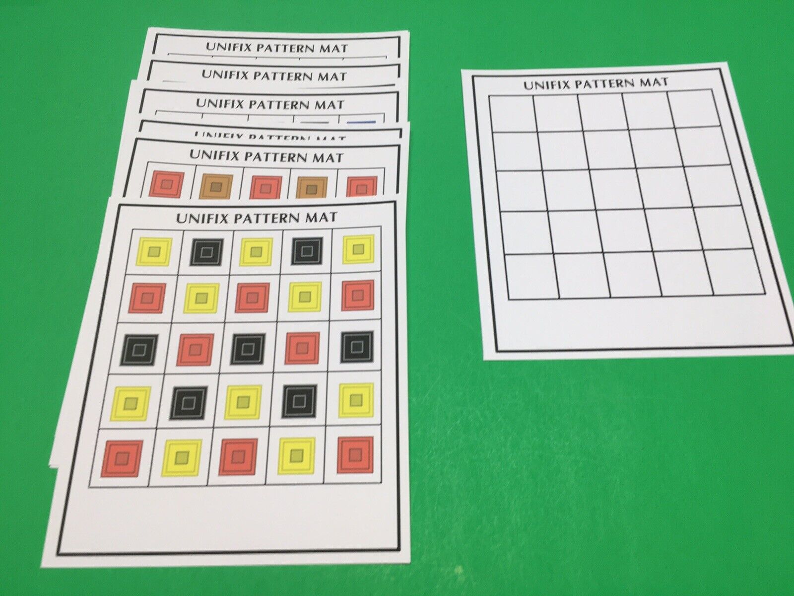 Unifix Pattern Match - Math Activity Cards Set Colors